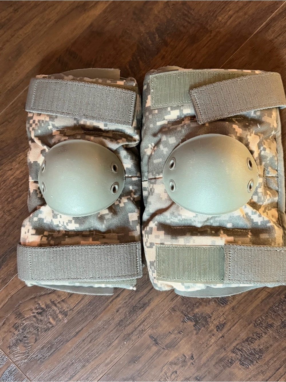Tactical Elbow Pads - Olive Camo Protective